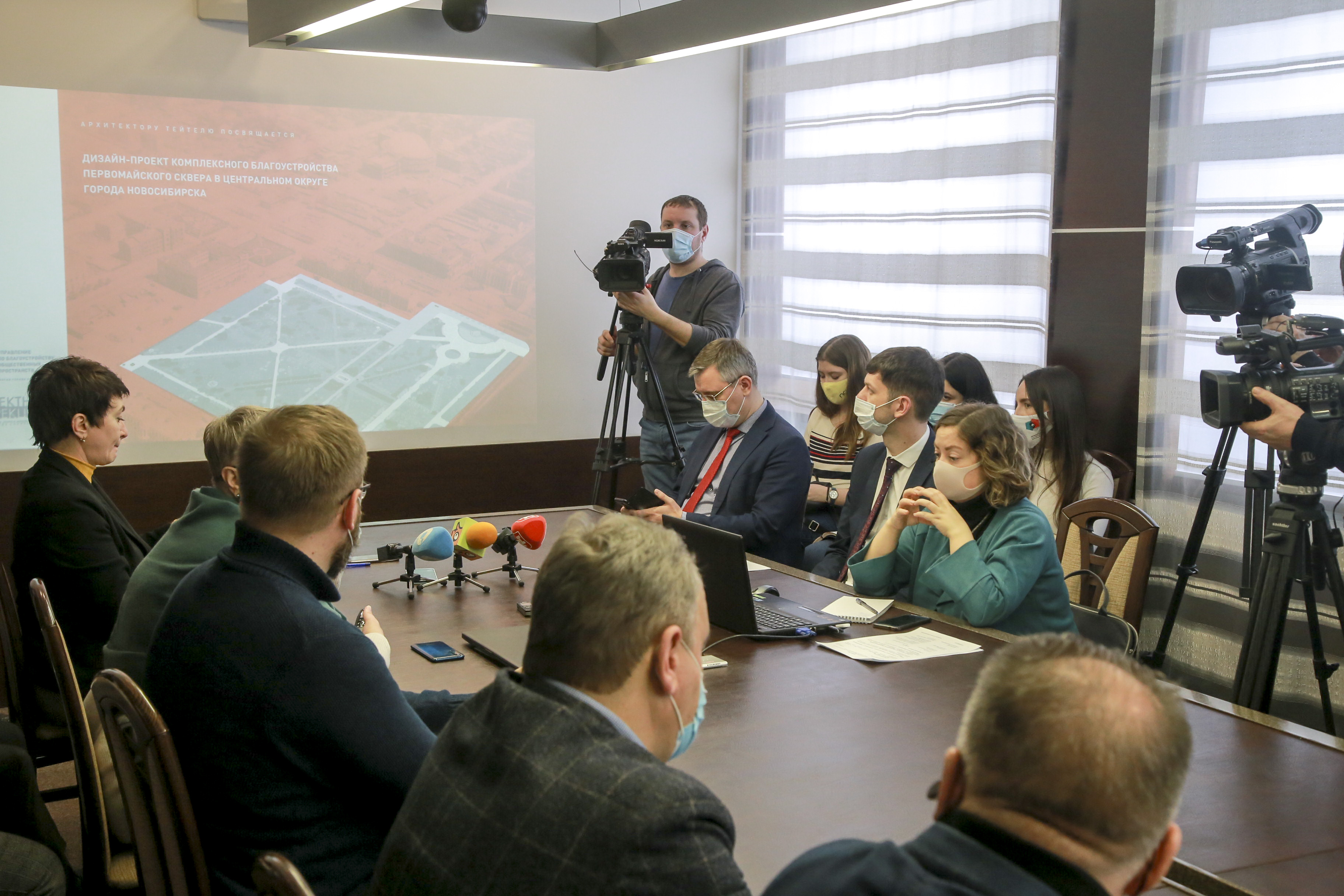 На обсуждении проекта благоустройства Первомайского сквера