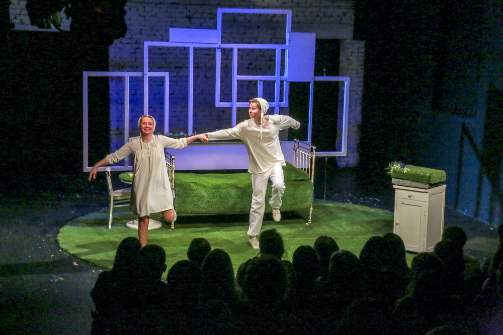 Последний спектакль театра Афанасьева на Вокзальной магистрали