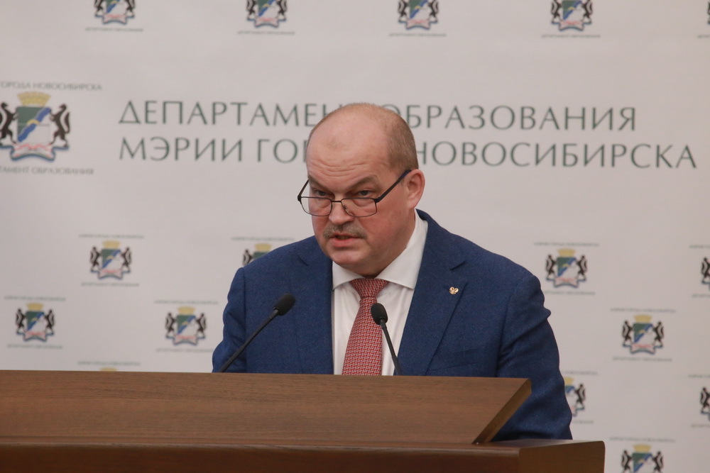 Глава городского департамента образования Рамиль Ахметгареев