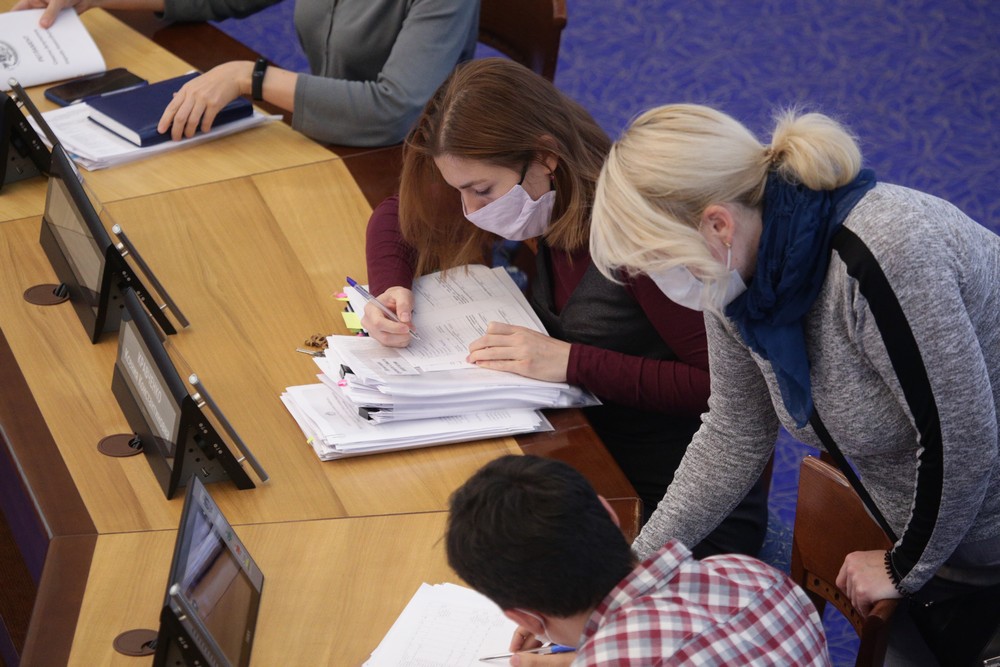 На заседании комиссии горсовета по социальной политике и образованию