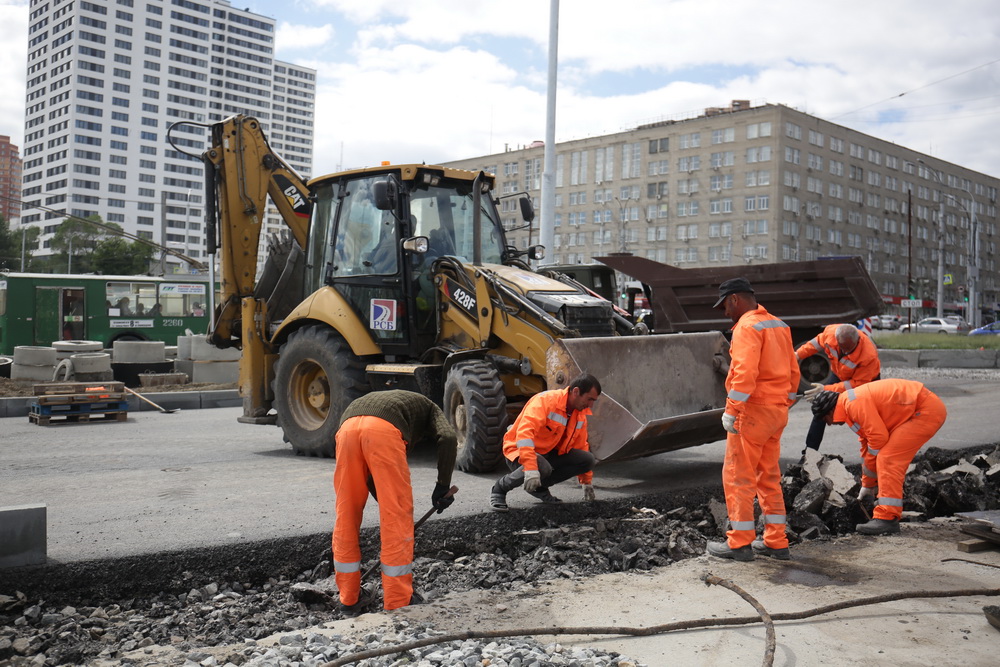 Реконструкция площади Лыщинского: июнь 2021 года