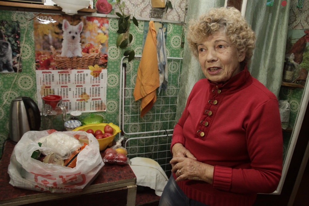 Доставка продуктовых наборов на дом пожилым новосибирцам