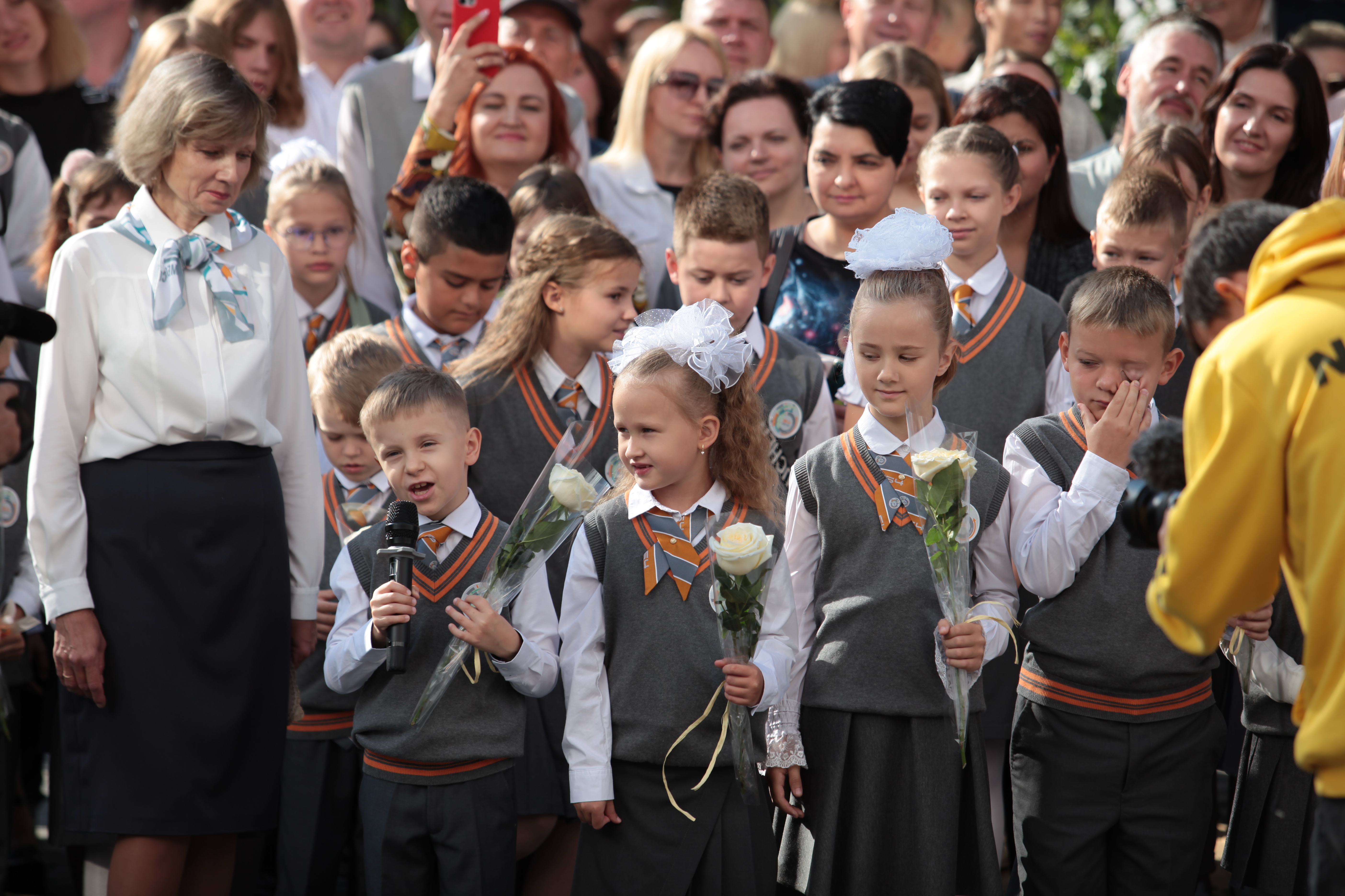 День знаний в новой школе №54