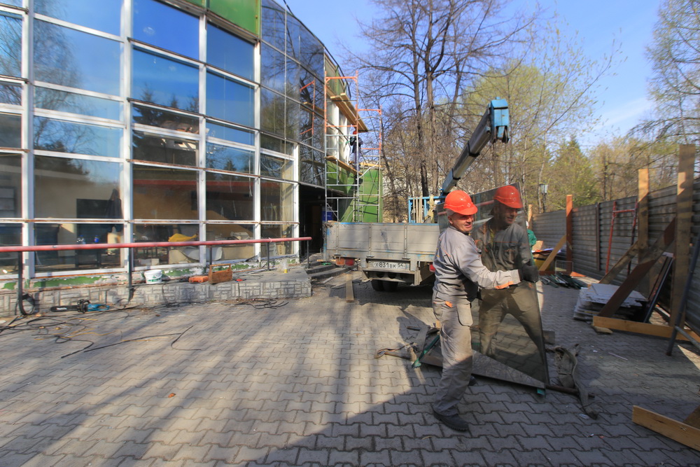 Снос кафе «Сказка». Апрель 2020 года