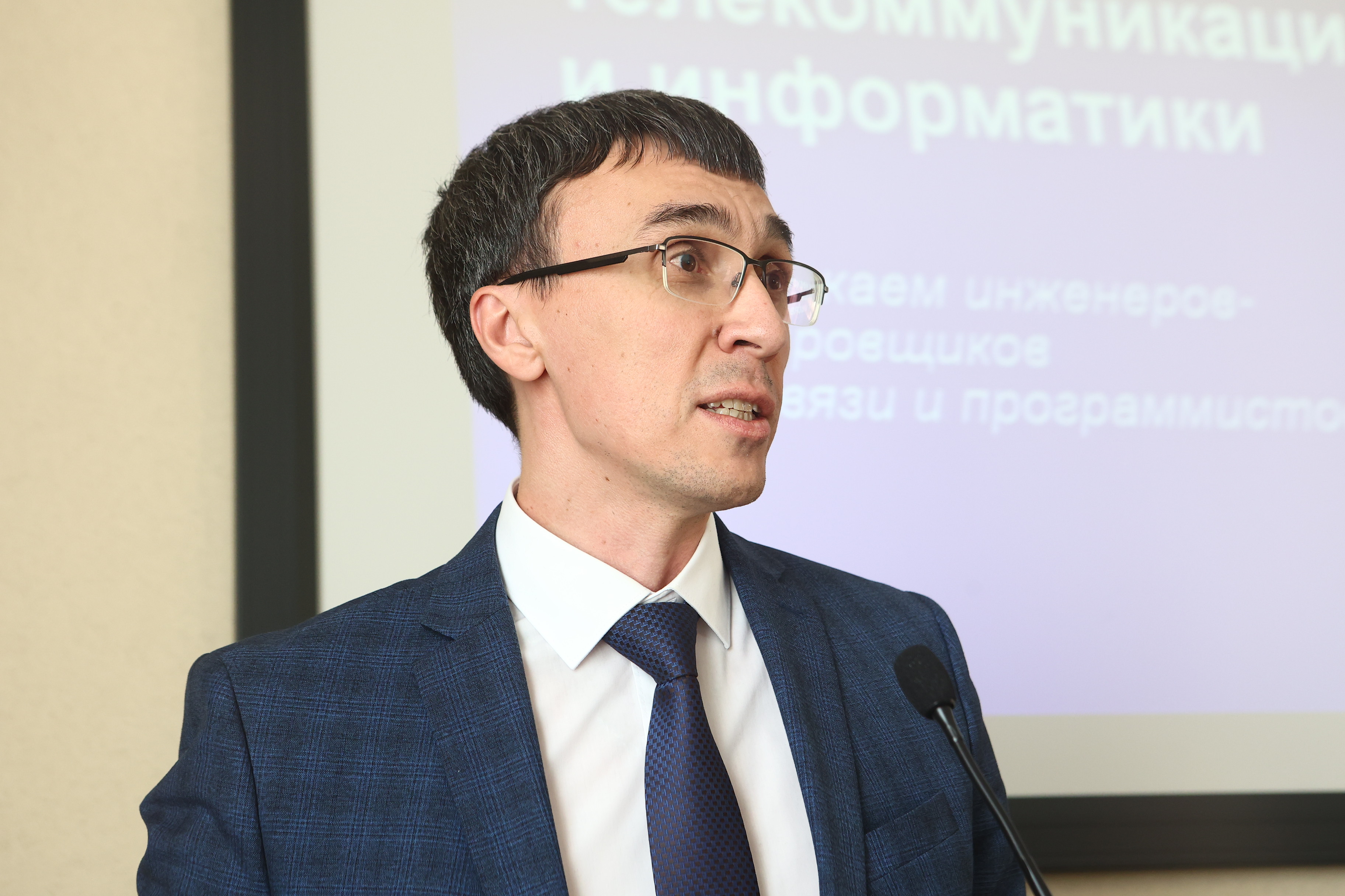 Заместитель мэра Новосибирска Евгений Попантонопуло