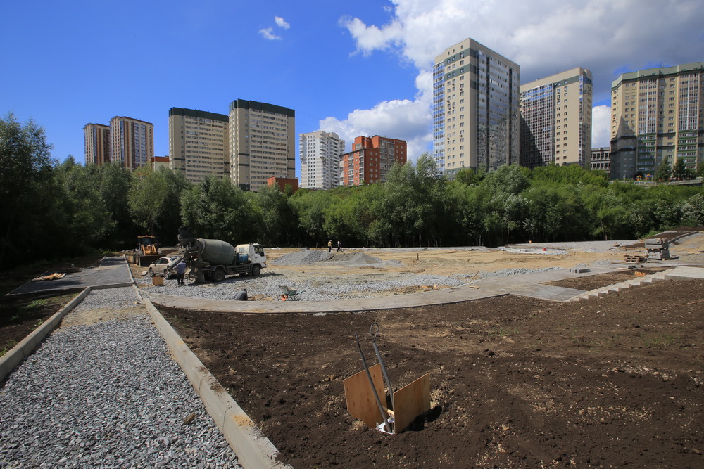 Благоустройство будущего парка в пойме Ельцовки. Июль 2022 года