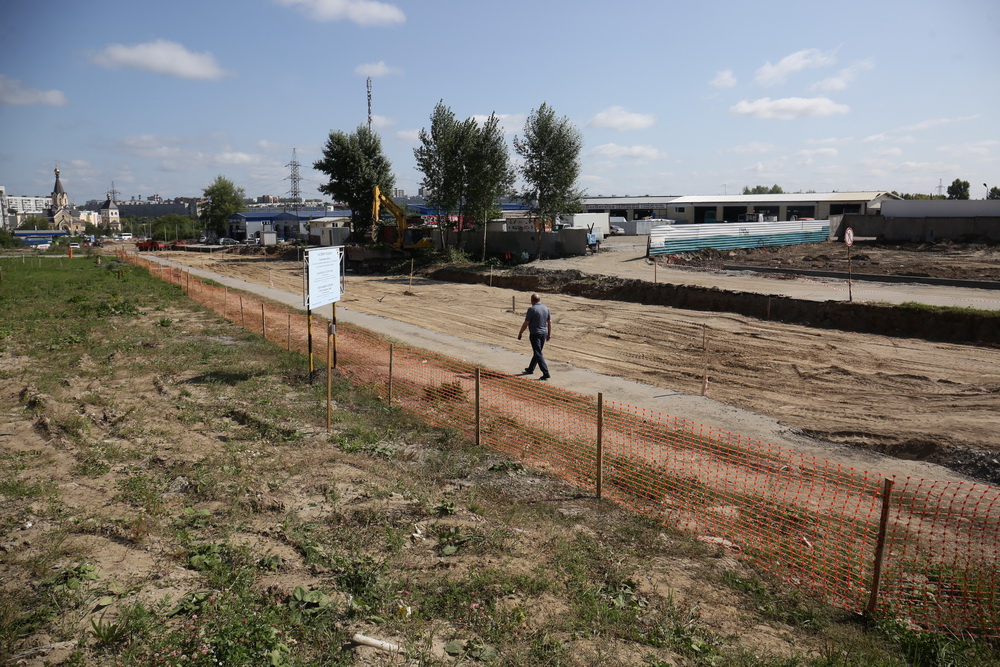 Постройка четырёхполосной дороги на выезде из Родников. Август 2021