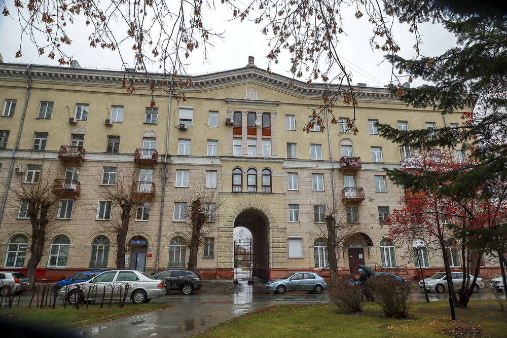 Проспект Дзержинского, 1а