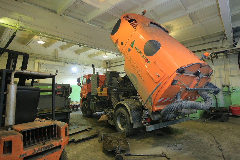 Начальник управления автодорог Новосибирска Юрий Сердюк