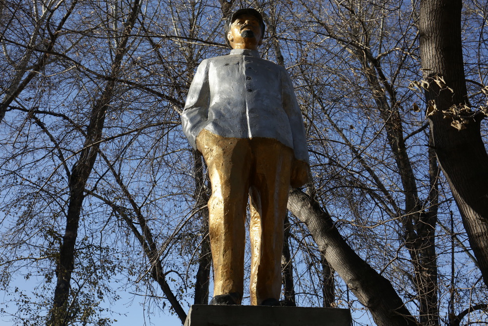 Памятник на улице Бетонной