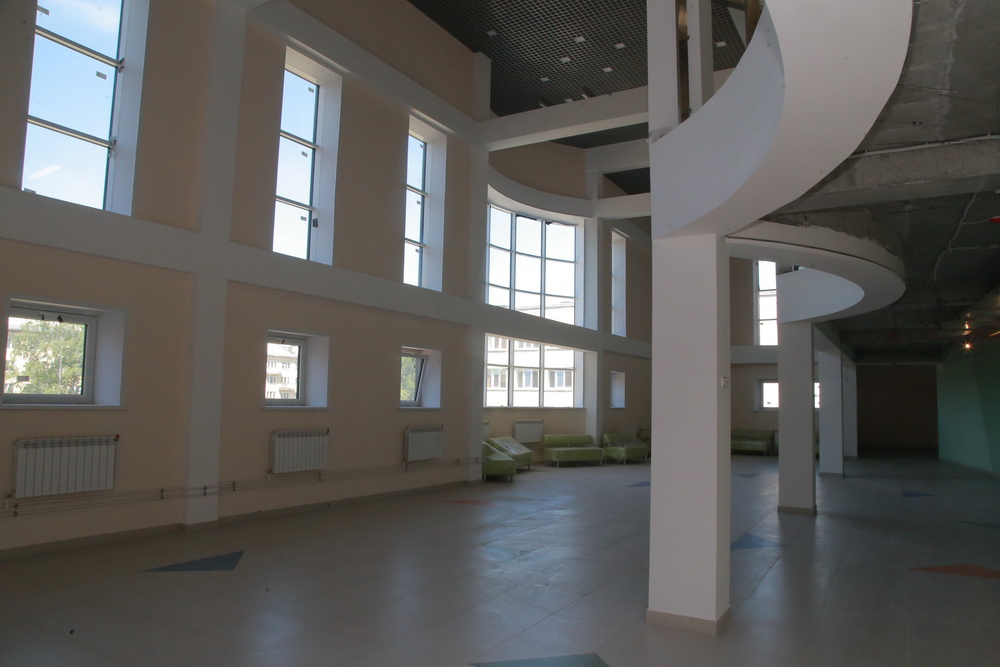 Лицей №130 в Академгородке