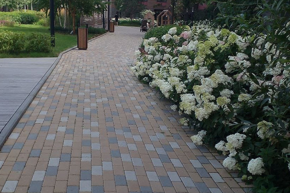 Ул. Владимира Заровного, 34 (Октябрьский район)