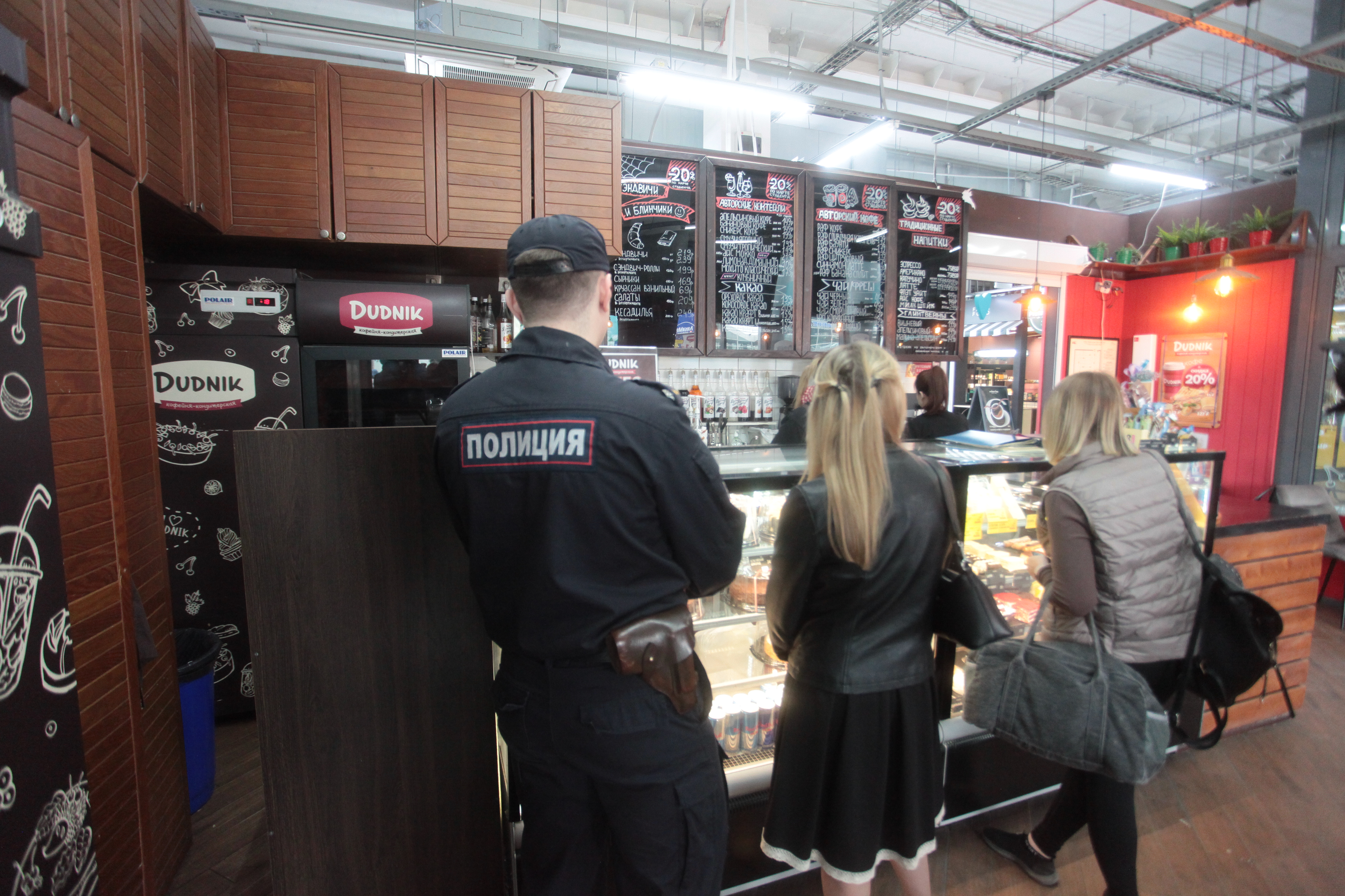 МУП «САХ» выходит в рейды, чтобы проверить договоры на вывоз мусора у компаний