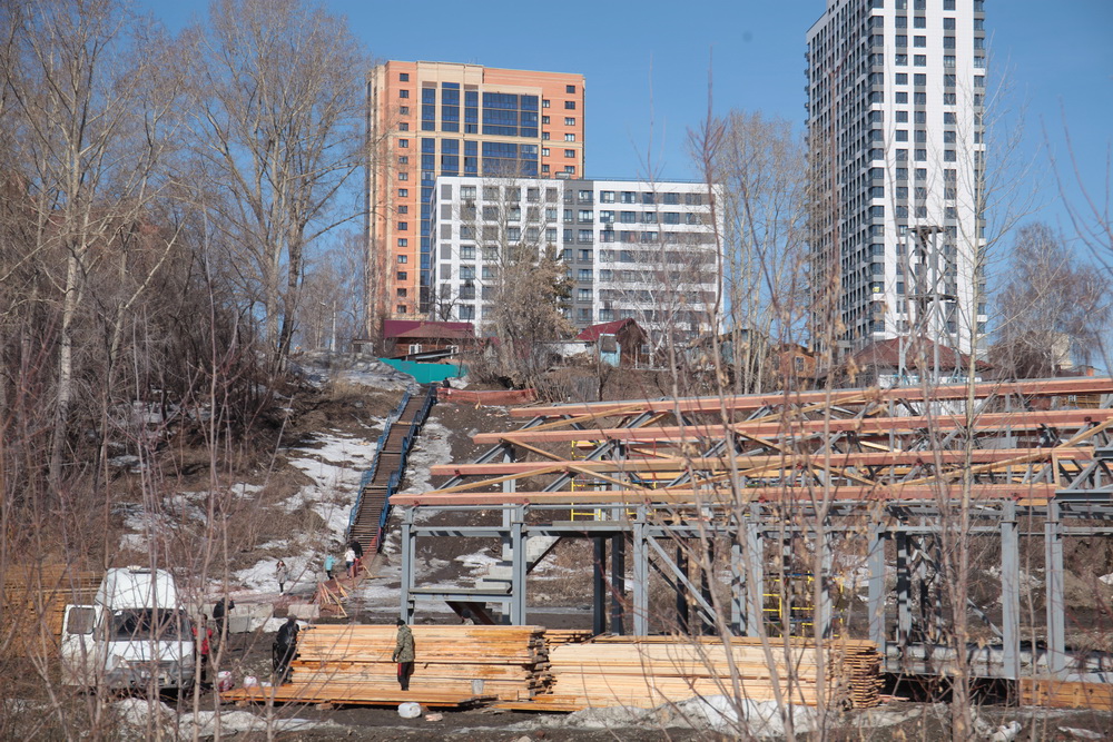 Строительство парка «Каменка». Апрель 2023 года