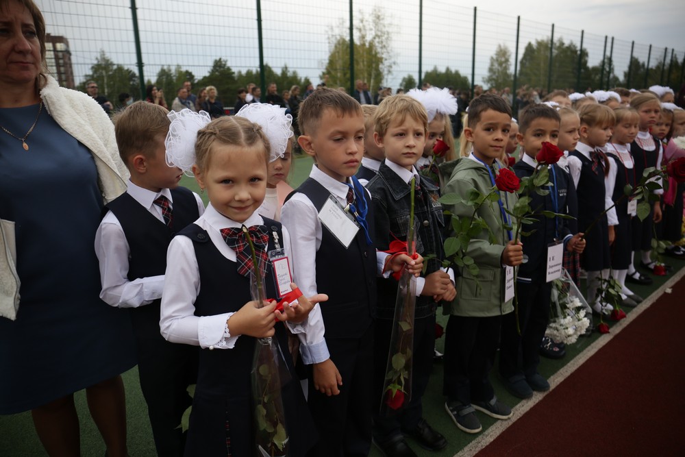 На торжественной линейке в школе №51