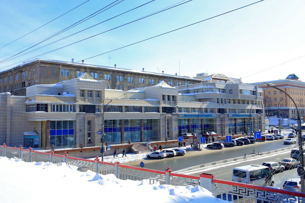 Красный проспект, 86