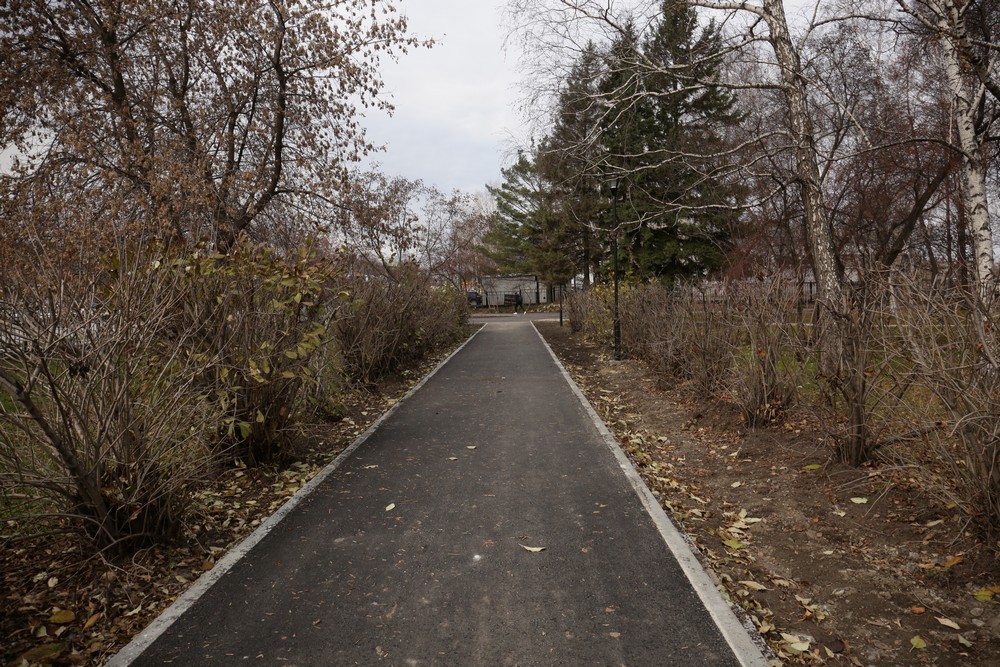 Сквер «25 лет Победы в Великой Отечественной войне». Октябрь 2020 года