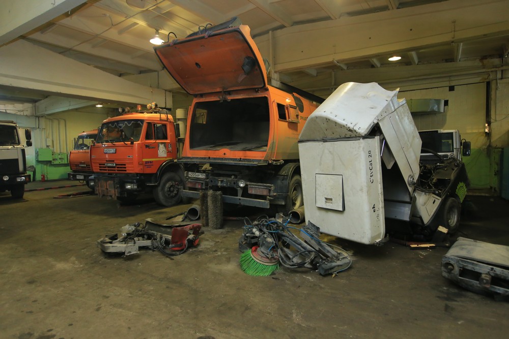 Начальник управления автодорог Новосибирска Юрий Сердюк