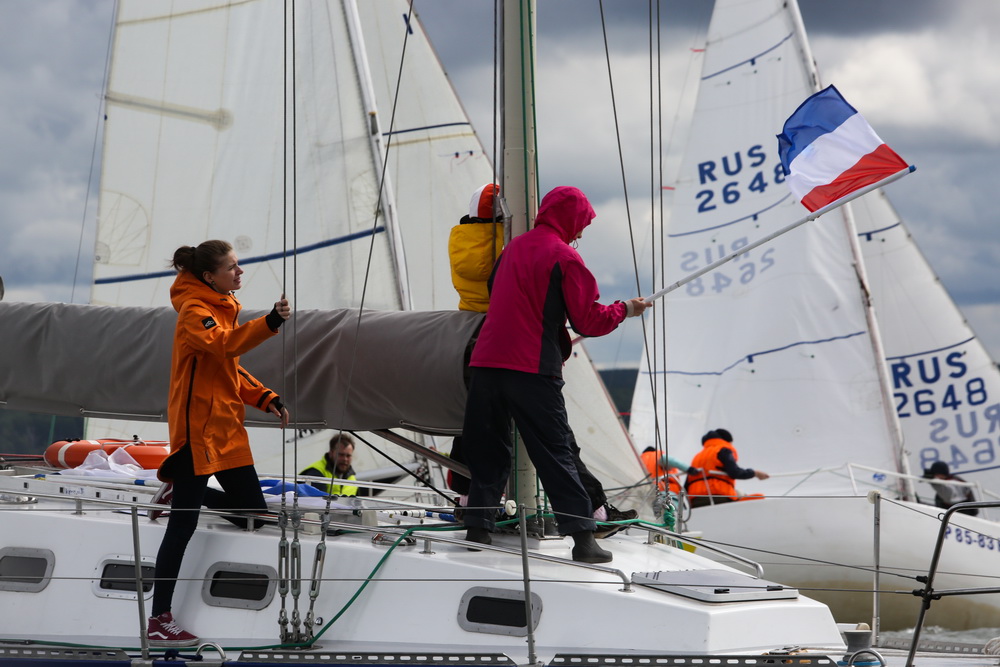 Парусные яхты на Обском море