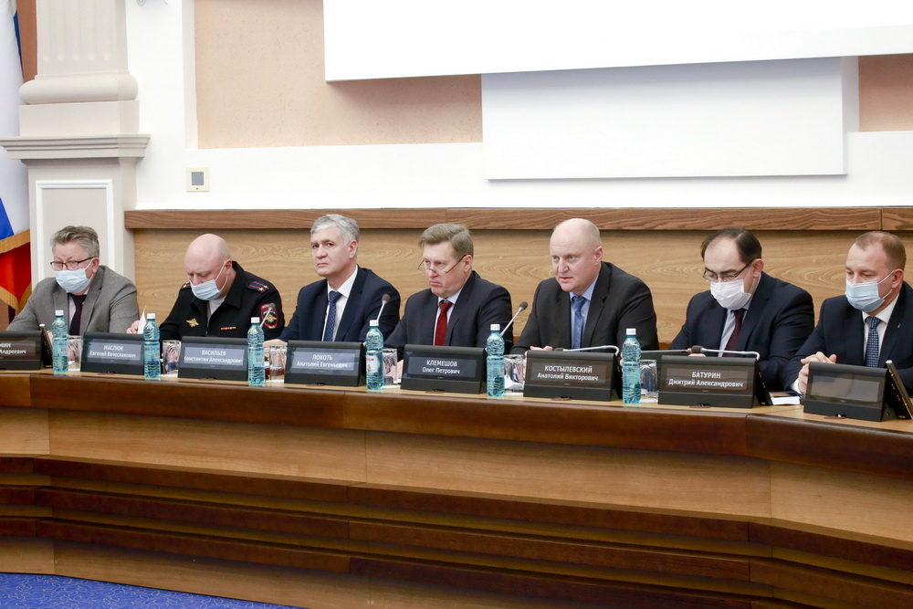 Совещание по итогам ремонта дорог