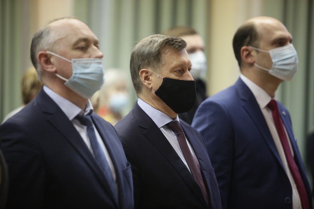 На собрании, посвящённом подведению итогов года в Октябрьском районе