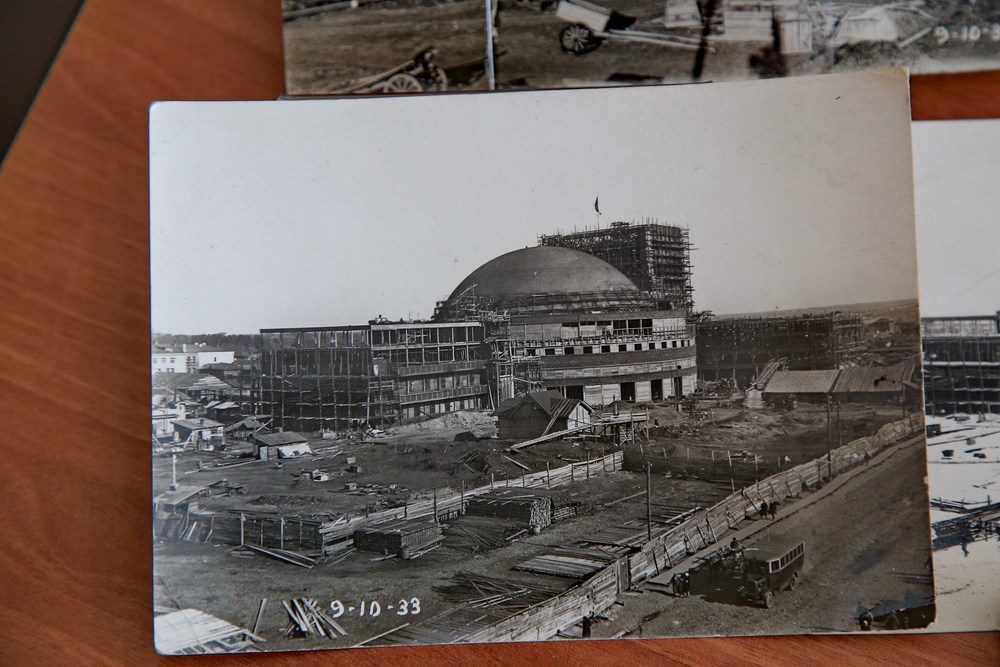 Строительство оперного театра, рабочие эскизы