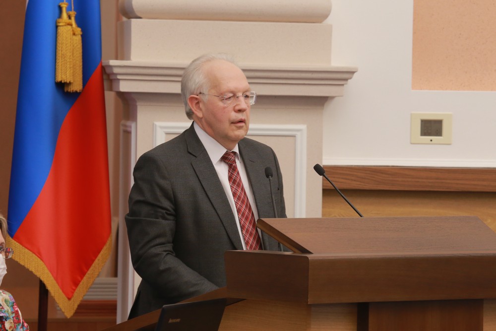 На отчёте департамента промышленности о работе в 2020 году