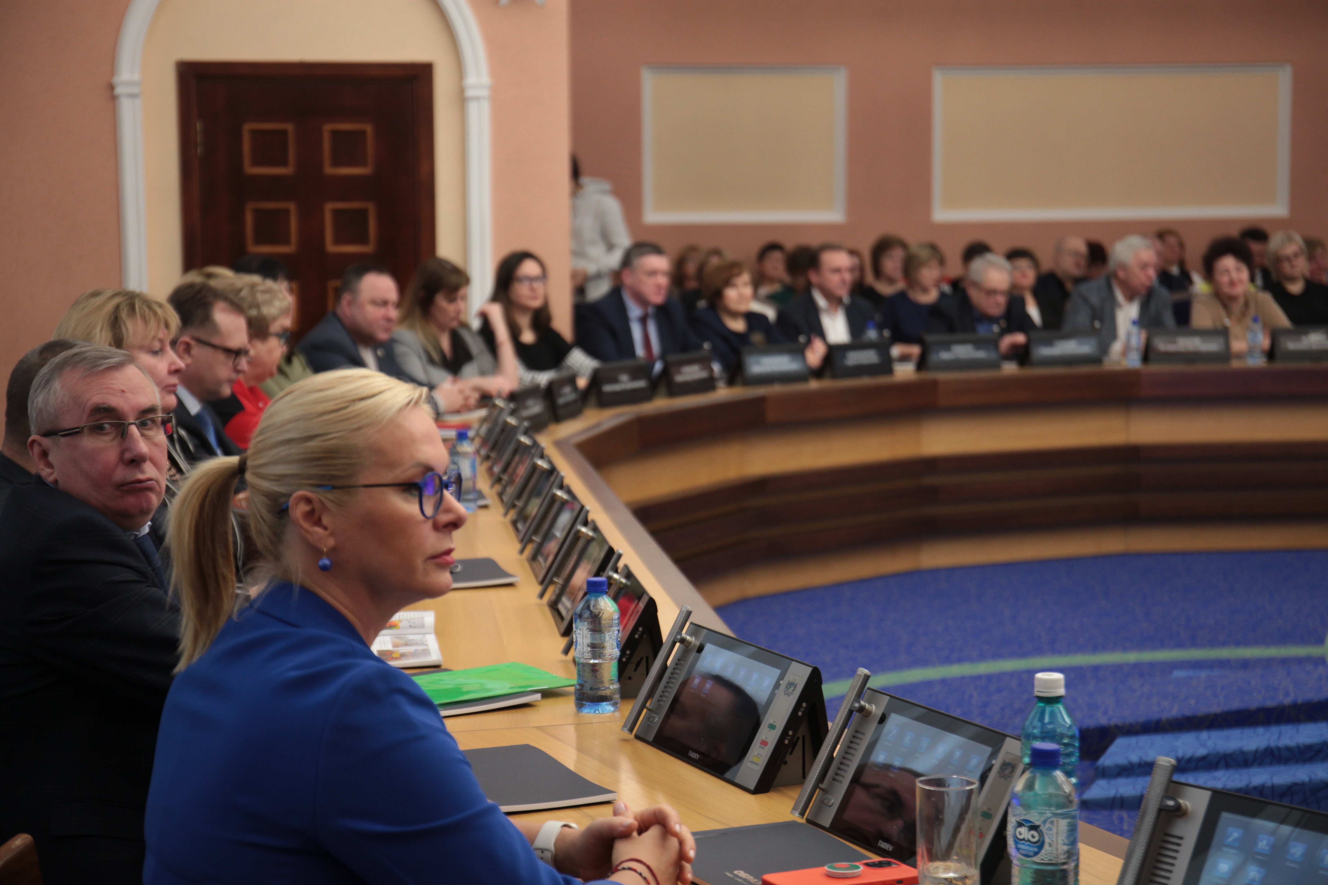 На подведении годовых итогов департамента образования