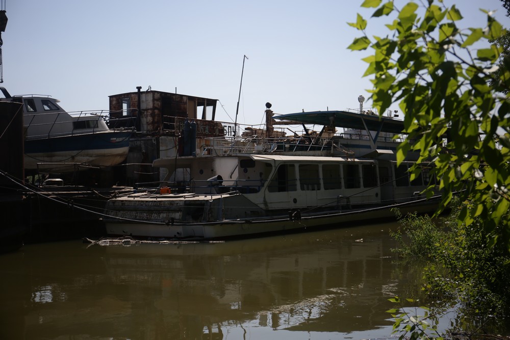 Корабельное кладбище в Затоне