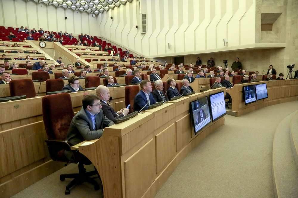 Елена Зерняева