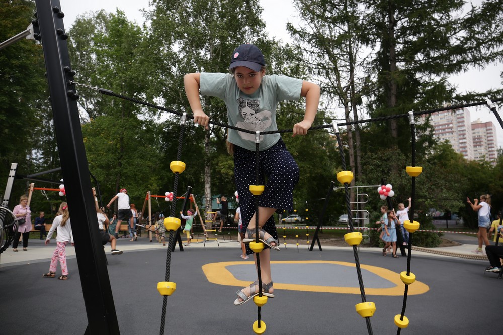 Открытие детской площадки в Центральном парке