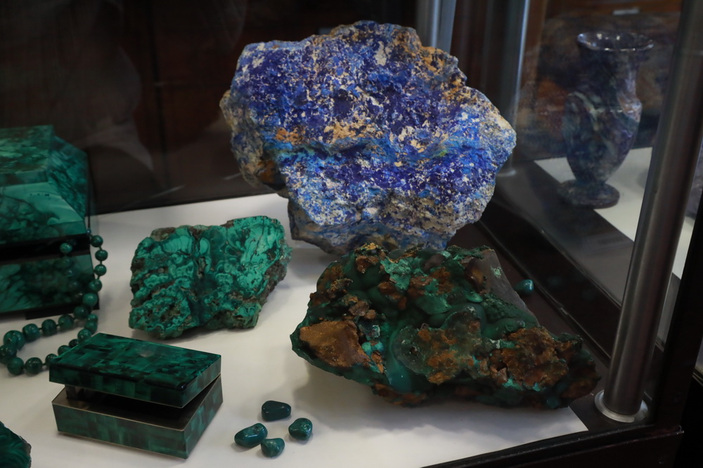 Малахит и лазурит