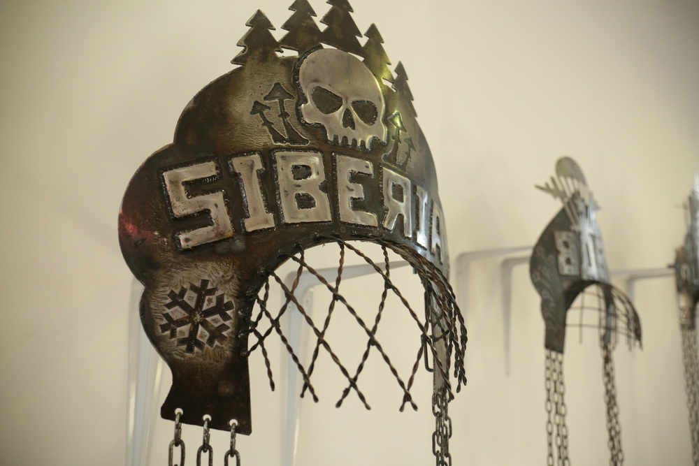 Выставка «Сибирский иронический концептуализм» в ЦК19