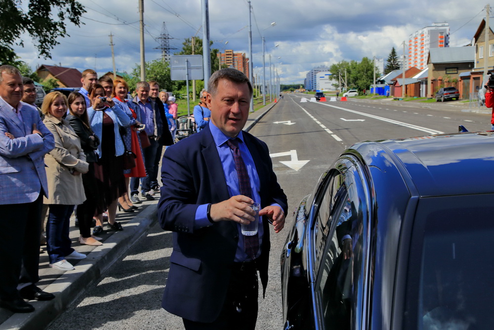 Открытие новой дороги на улице Титова. Июнь 2019 года