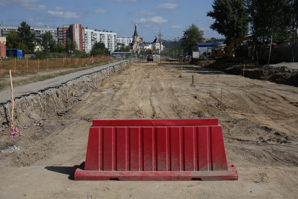 Постройка четырёхполосной дороги на выезде из Родников. Август 2021