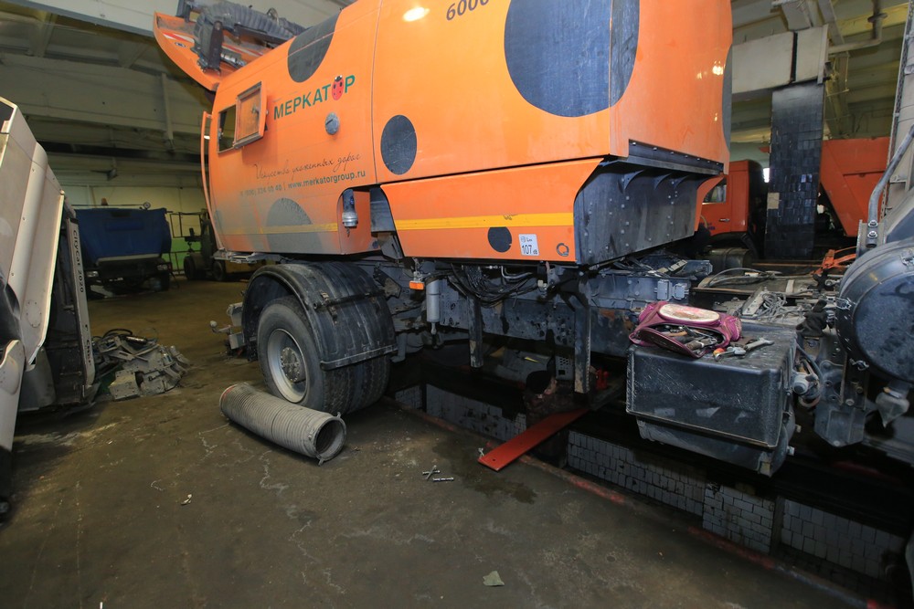 Начальник управления автодорог Новосибирска Юрий Сердюк