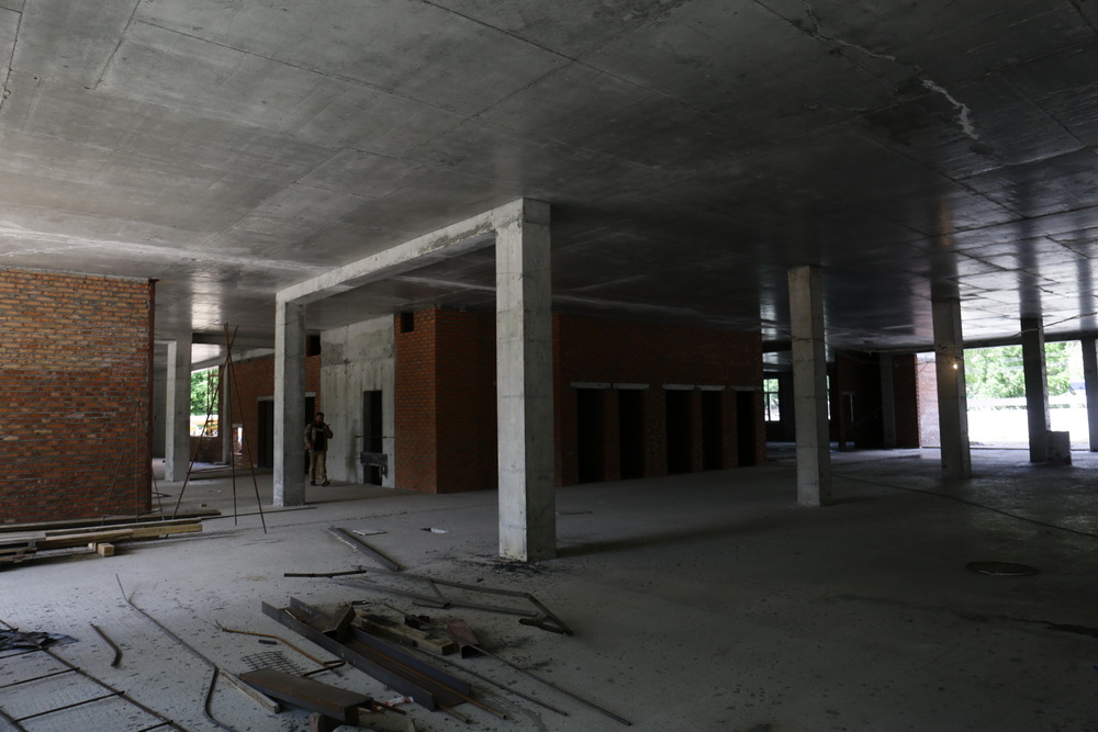 На стройке школы №54 (31.05.2022)