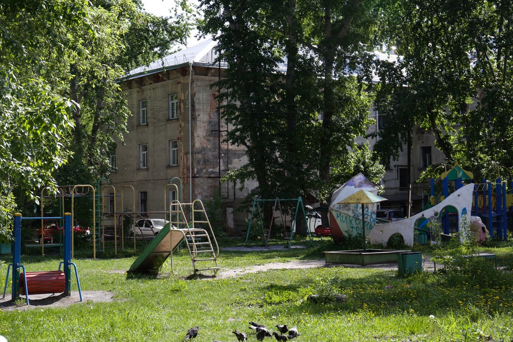 Тихий посёлок на правом берегу