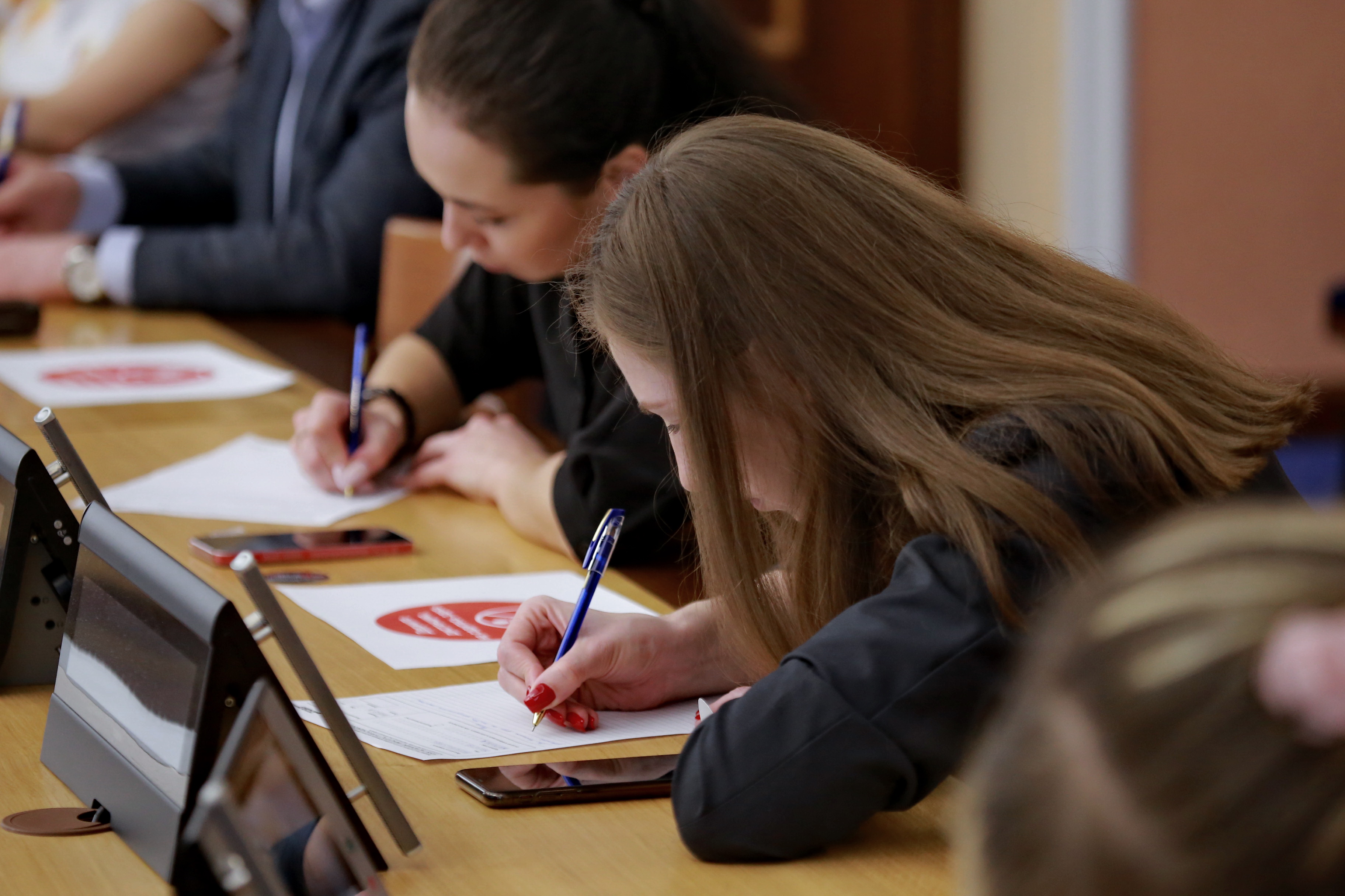 Тотальный диктант на Красном проспекте, 34