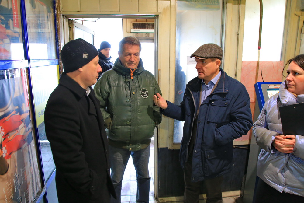 Снос киосков в районе бывшей барахолки (октябрь 2019 года)