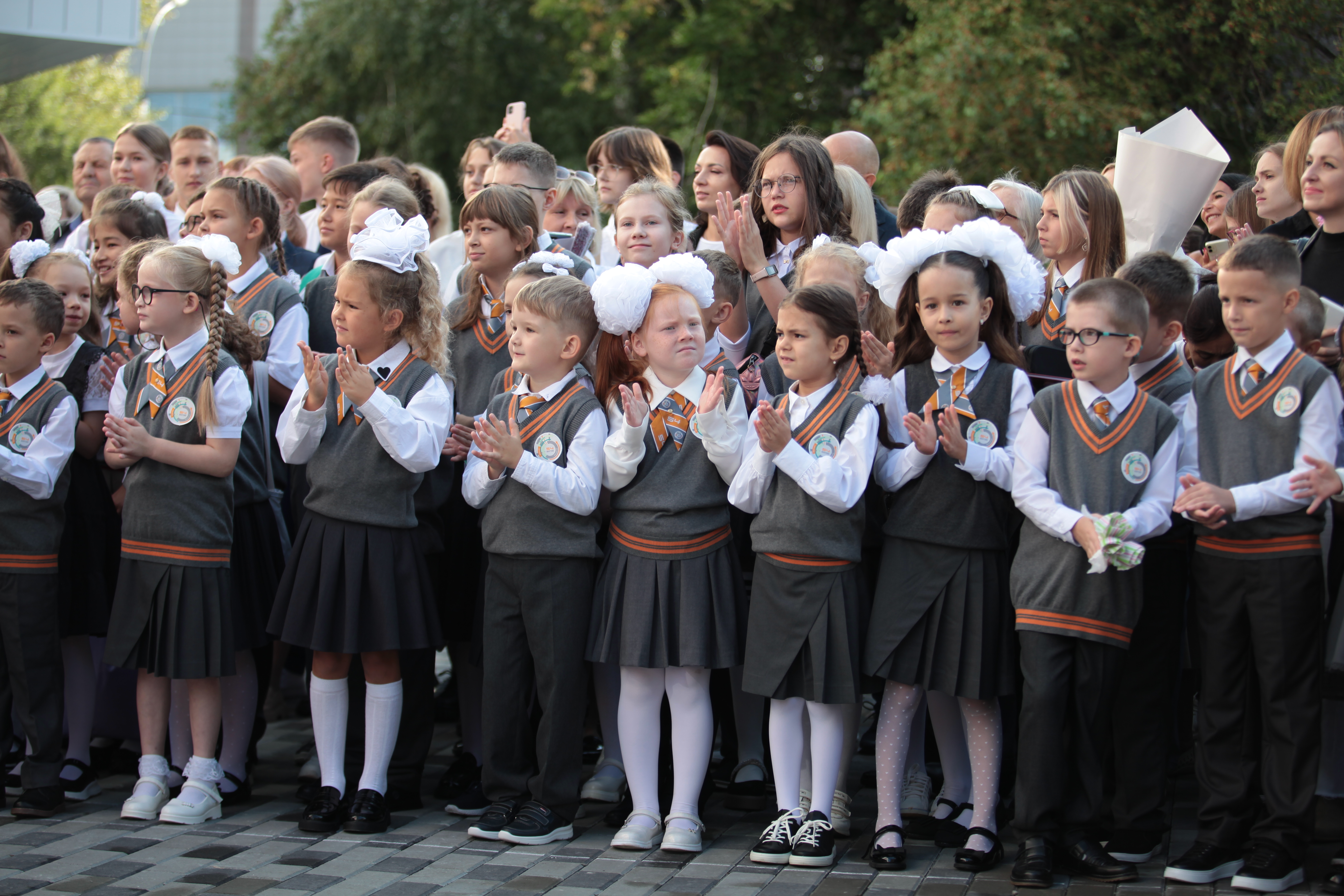 День знаний в новой школе №54