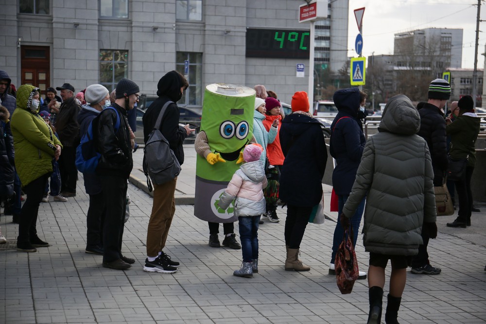 Акция по сбору батареек и пластиковых крышечек. Апрель 2021 года