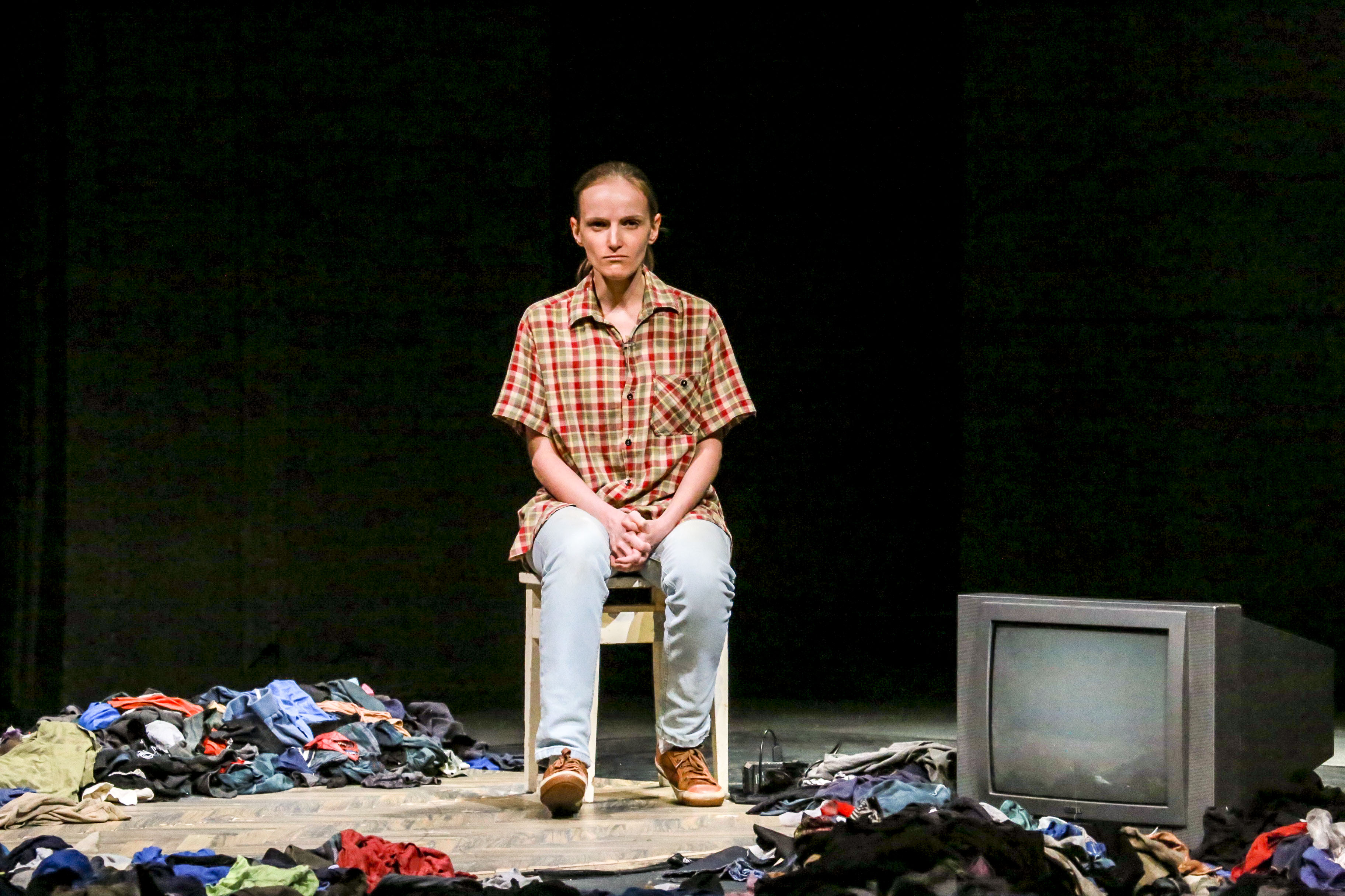 Спектакль «Время секонд хэнд» (Омский театр драмы)