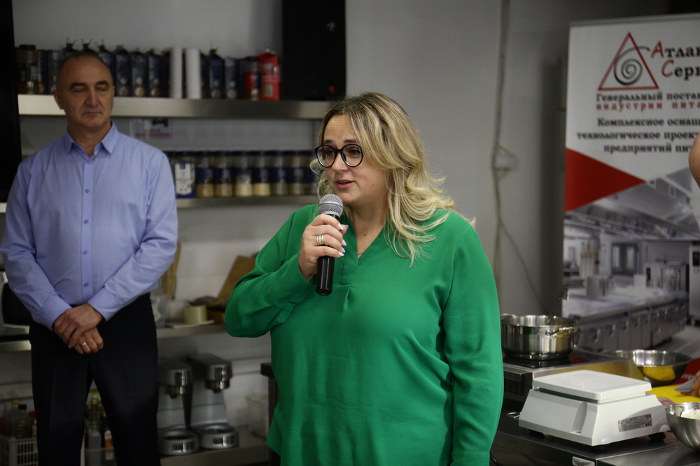 Начальник управления потребительского рынка Наталья Чагина