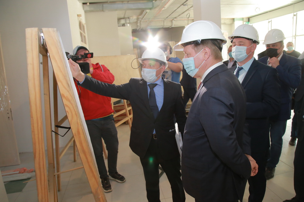 Лицей №130 в Академгородке