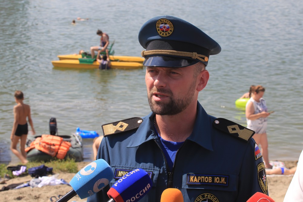 Начальник отдела ГУ МЧС России по Новосибирской области Юрий Карпов