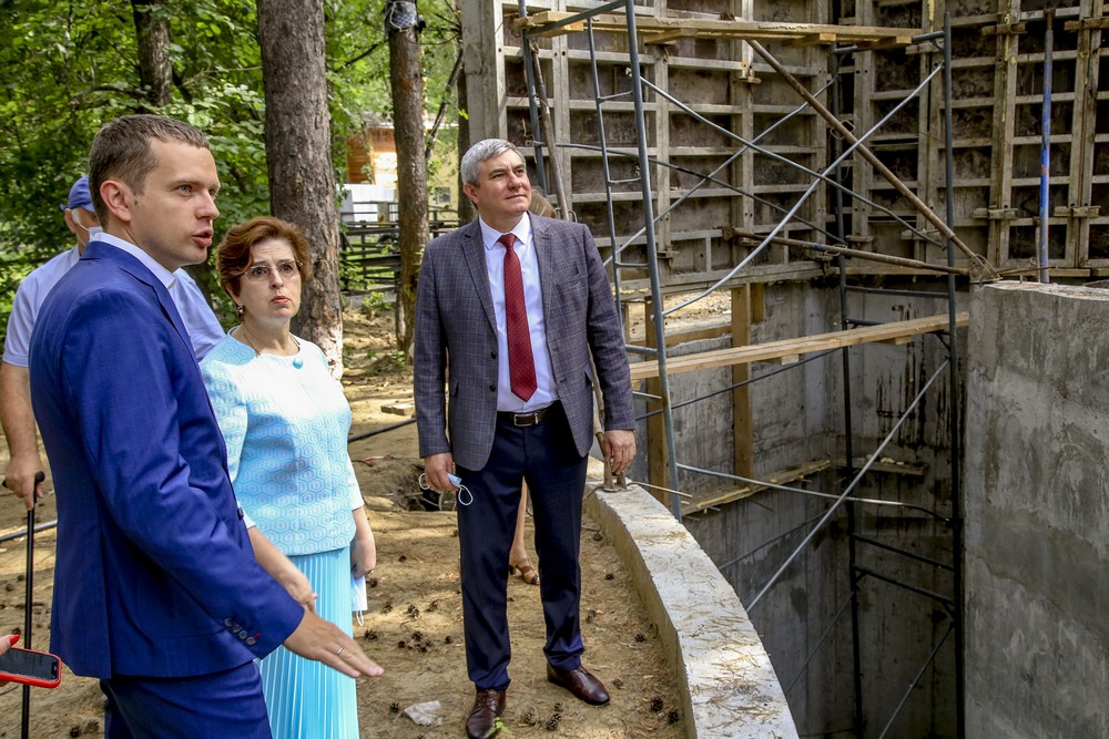 Директор зоопарка Андрей Шило