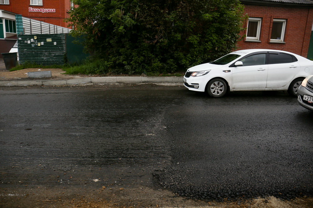 Ремонт дороги и трамвайных путей на Волочаевской. Август 2021 года