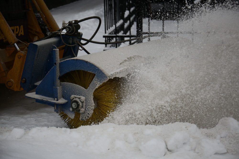 Новые машины для уборки города. Ноябрь 2021 года