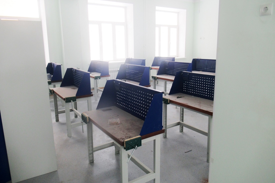 Школа в посёлке Элитном